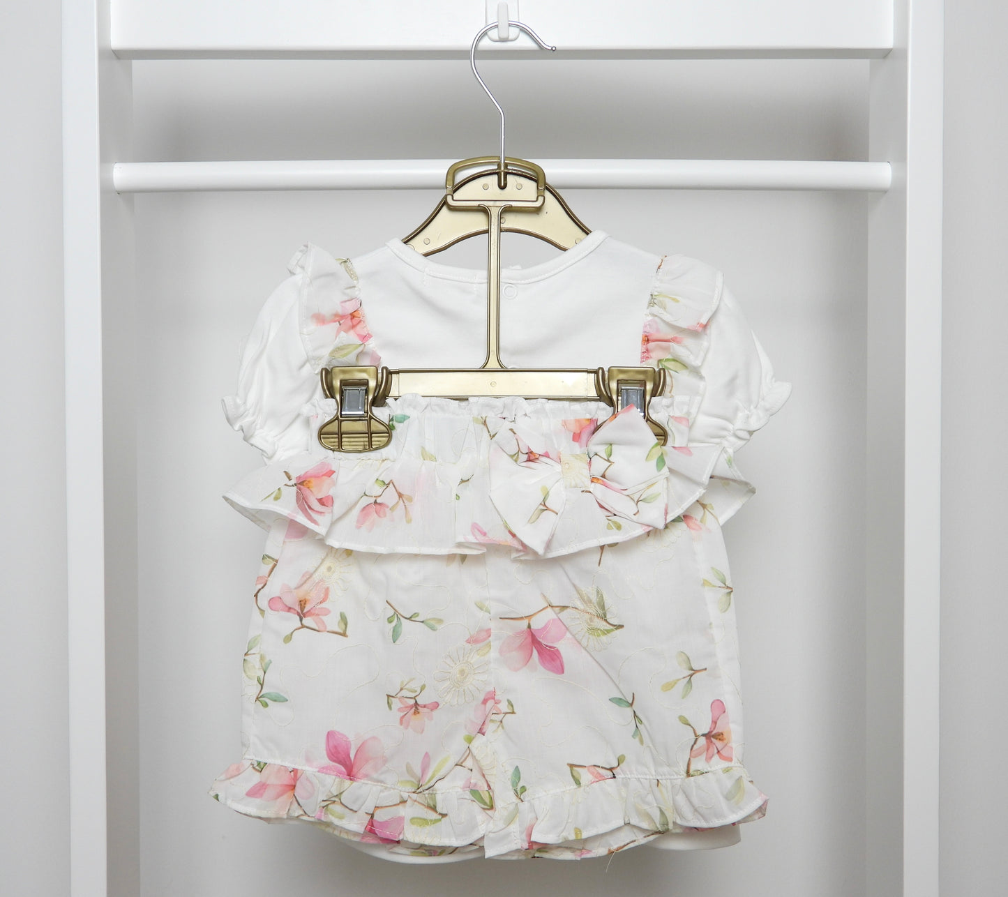 FLORAL FRILLS AND BOW SHORTS SET BY MINTINI